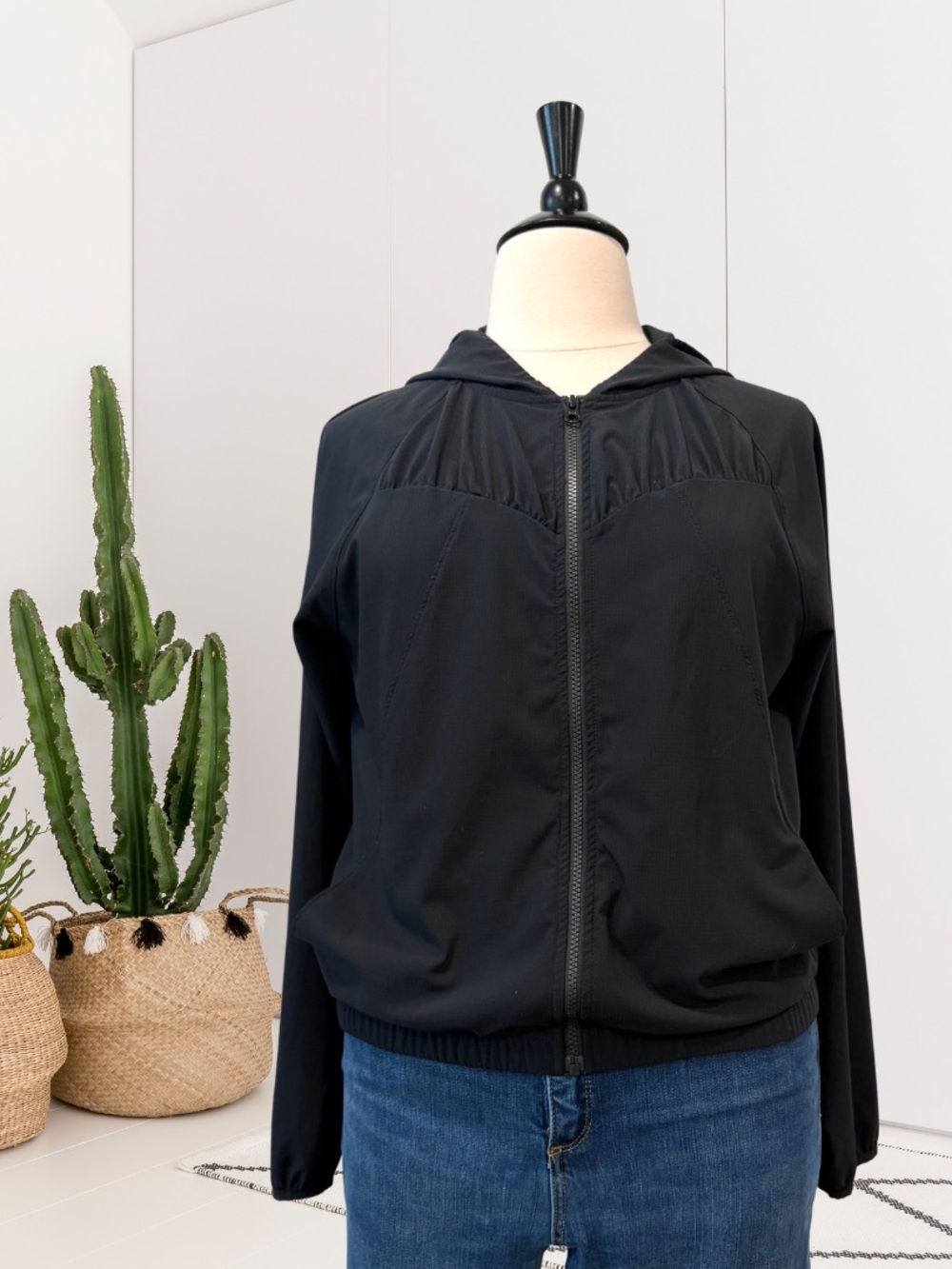 Z by Zella Hooded Zip Front Windbreaker Jacket